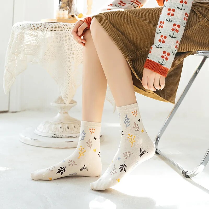 Leaf Pattern Boho Socks - Top Boho