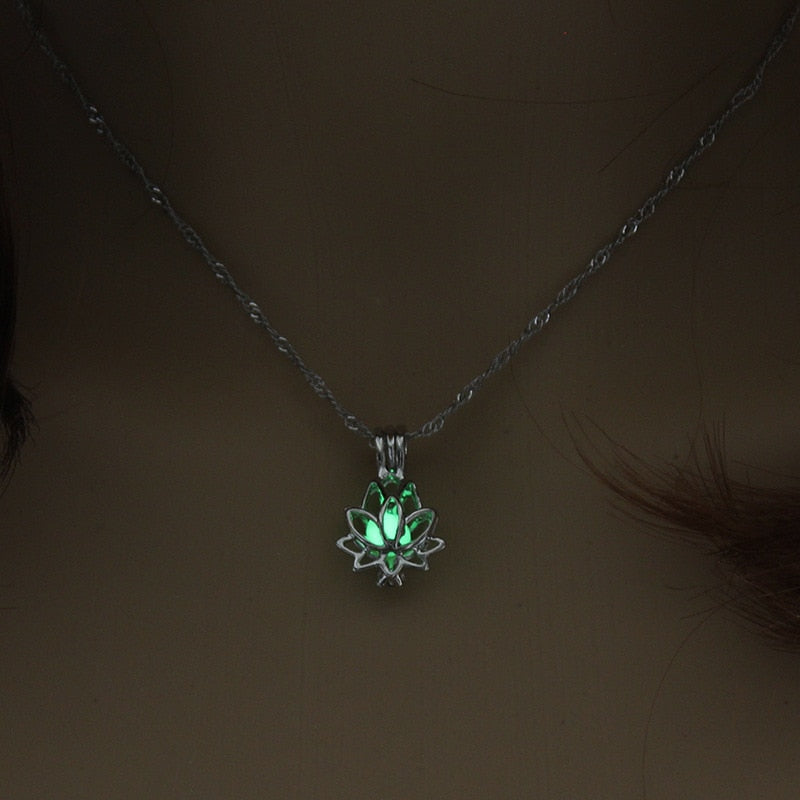 Glow-In-The-Dark Pendant Necklaces - Top Boho